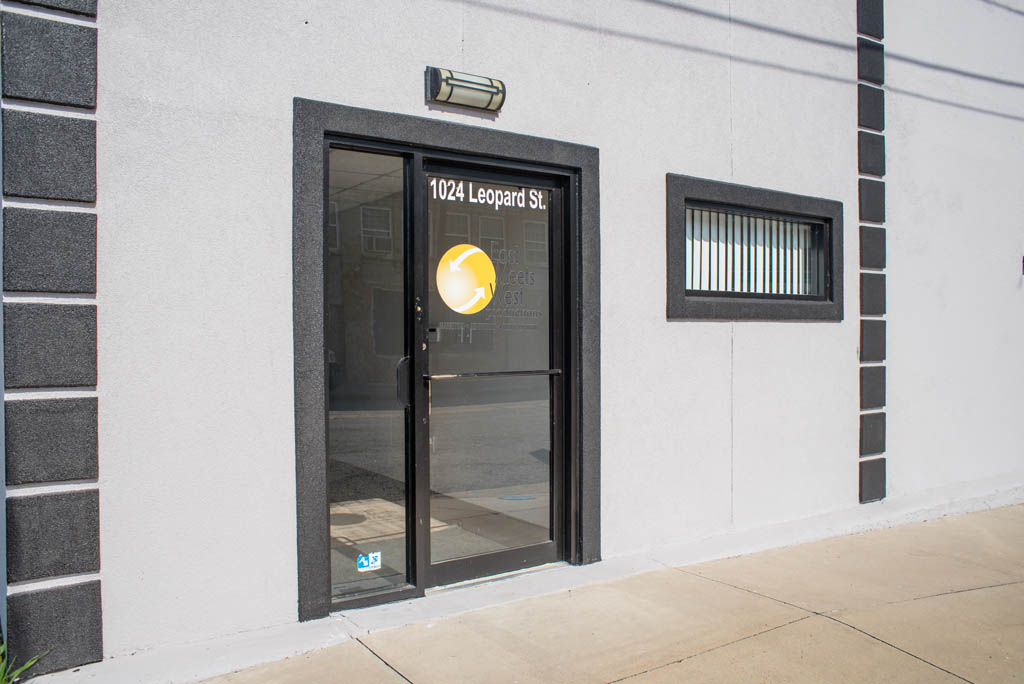 Courthouse Square - Delux office suites 1 block from City Hall in Corpus Christi