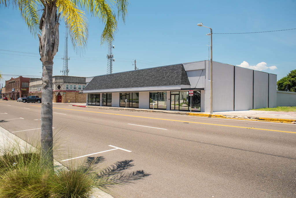 Courthouse Square - Delux office suites 1 block from City Hall in Corpus Christi